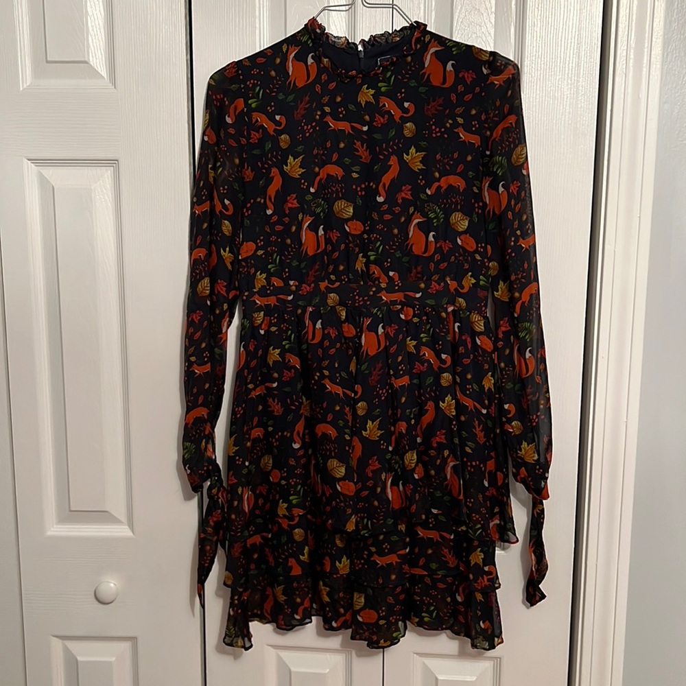 Cute silk dress with fall color / fox pattern - Kiel James Patrick, Size 8